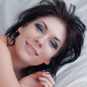 laney chantal: Celebrity makeup artist Laney Chantal dies at 33 from