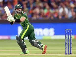 Pakistan make it to T20 WC semifinals with five-wicket win