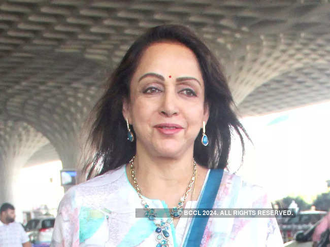 ​Hema Malini expressed her commitment to perform the spiritual dance at Vishram Ghat.