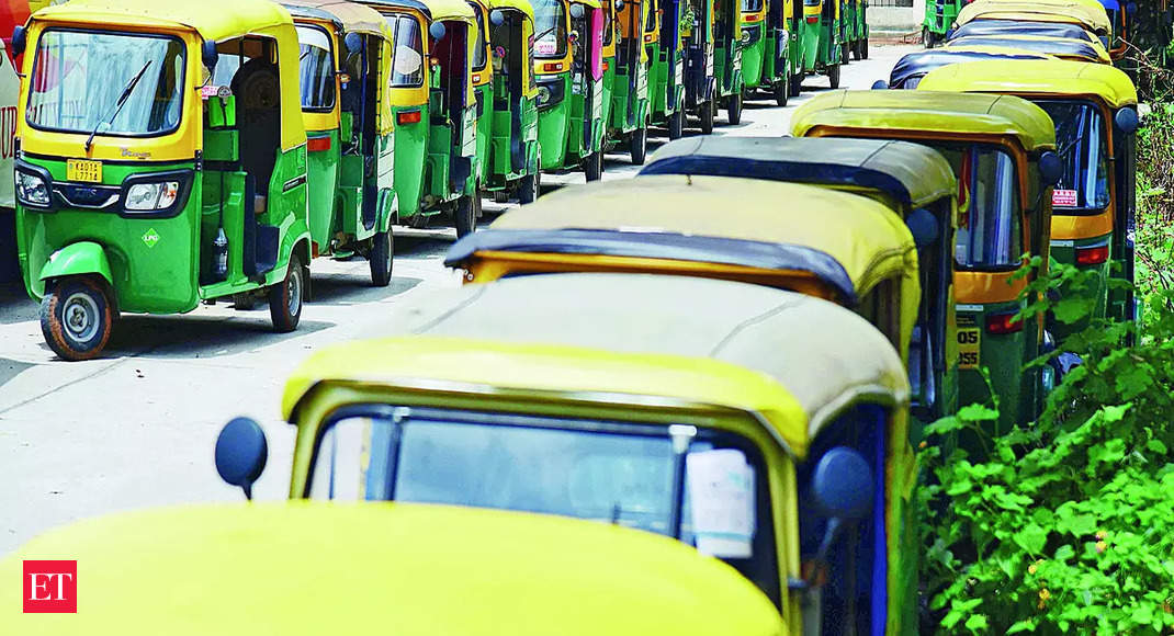 K’taka govt seeks 4 weeks’ time to discuss ban of auto service by Ola, Uber