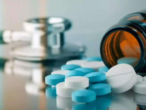 Aurobindo Pharma | Buy | Target Price: Rs 565-595 | Stop Loss: Rs 505