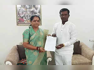 Gandhinagar, Nov 10 (ANI): Congress MLA from Jhalod Bhavesh Katara submits his r...