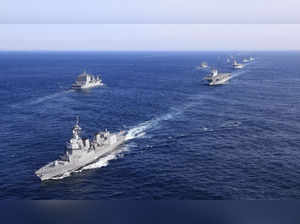 Japan PM vows to strengthen military at int'l naval review