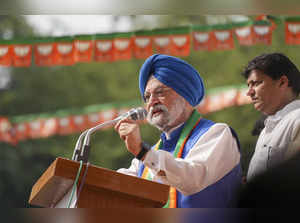 New Delhi: Union Minister Hardeep Singh Puri addresses during a programme to fla...