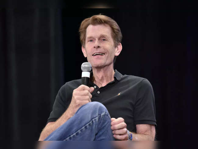 ​Born in New York and raised in Connecticut, Kevin Conroy started out as well-trained theatre actor. ​