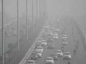 Delhi's air quality remains 'very poor', min temp settles at 12.6 deg C