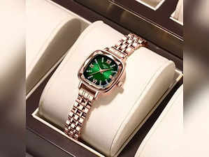 Top Green Dial Watches for Women at Best Prices