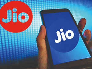 Jio announces roaming plans for the football World Cup