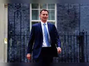 Chancellor Jeremy Hunt indicates recession in UK, GDP to fall by 1.4% in 2023