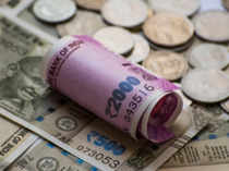 Rupee surrenders half of last week's rally, premiums plunge