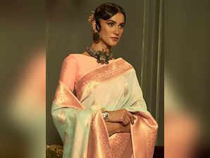 Linen saree