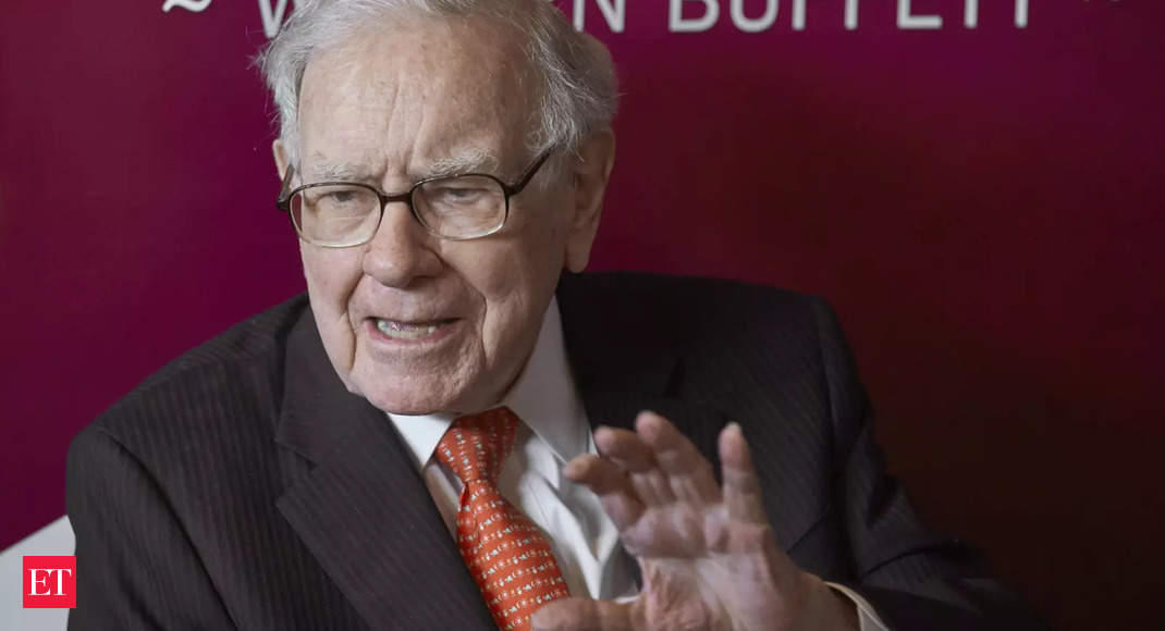 buffett: Warren Buffett donates over USD750 million to his family charities