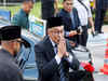 Malaysian opposition leader Anwar Ibrahim appointed prime minister, ending decades-long wait