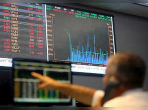 Sensex, Nifty edge higher as Fed minutes boost global market mood