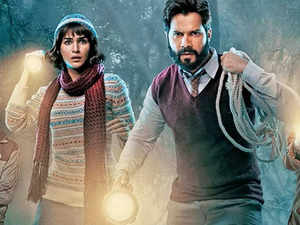 varun dhawan: Bhediya box office collection day 1: Varun Dhawan-Kriti  Sanon's horror-comedy makes a fine start - The Economic Times