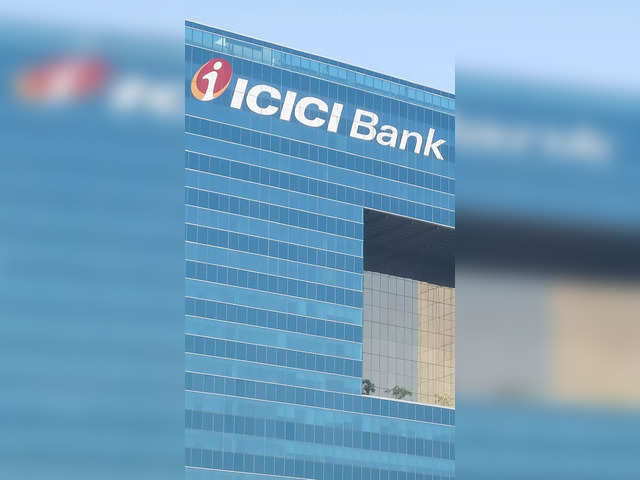 ​ICICI Bank | New 52-week high: Rs 943.6 | CMP: Rs 936.5