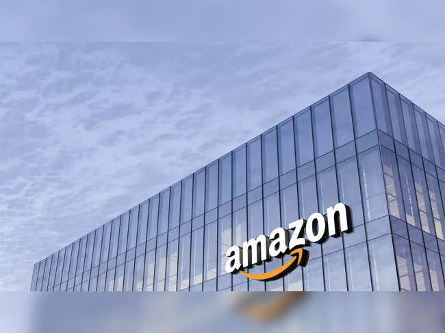 Amazon cloud unit