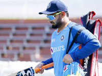 Rishabh Pant: IPL 2023: Rishabh Pant to attend Delhi Capitals' first home  game against Gujarat Titans, confirms DDCA