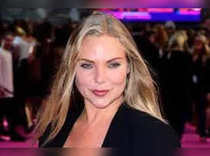 Samantha Womack discloses she's cancer-free post a five-month treatment