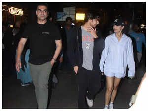 Malaika Arora and Arbaaz Khan look like the happiest parents ever as they receive son Arhaan at the airport