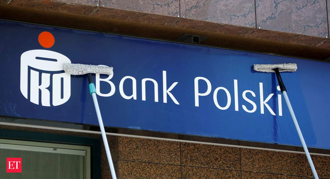pko bp: największy polski lider PKO BP szuka okazji do fuzji i przejęć