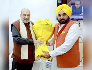 Union Home Minister Amit Shah meets Punjab CM Bhagwant Mann, in New Delhi on Friday, Dec. 9, 2022. (Photo: Twitter)