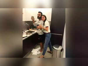 Netizens unimpressed with Anushka Sharma and Virat Kohli’s kitchen; ask, ‘rasode mein kaun tha?’ - See photo