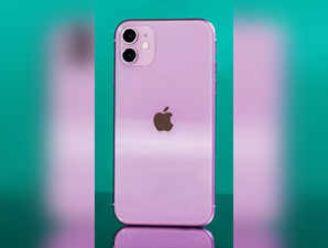 iPhone 11 for just 23,499 on Flipkart. Check out the deal here