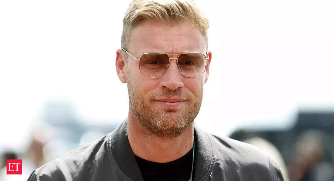 Former England cricketer Flintoff hurt in Top Gear accident