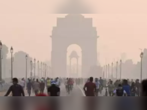 'Very poor' air quality in Delhi; minimum temp settles at 8.8 deg C