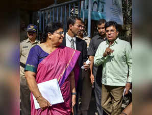 Mumbai: BJP leader Kirit Somaiya with his wife Medha Somaiya outside the Sewree ...