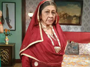 Ajjoni actor Veena Kapoor files complaint over photo mix-up in news report on senior citizen's murder