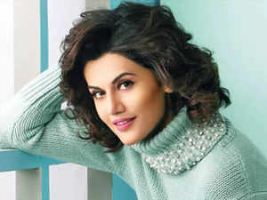 Taapsee Pannu slams paparazzi saying “Not letting you shut the door and shoving the camera in your face, will you like it”?
