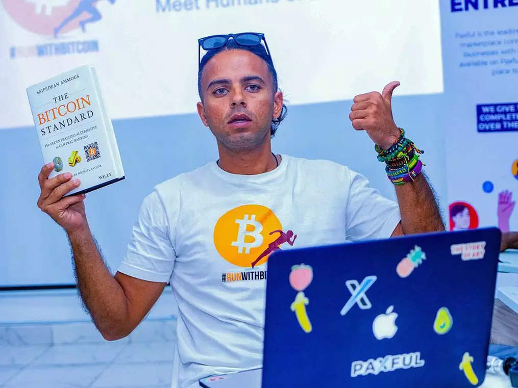 Chaos, inequality, and freedom: What all this 33-year-old saw travelling the world using Bitcoin