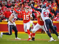 Kansas City Chiefs: Amid Kansas City Chiefs' Contract Standoff