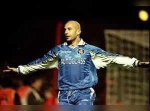 Chelsea, Italy legend Gianluca Vialli admitted to hospital as concerns about his ongoing cancer battle grew