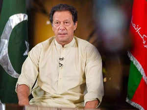 Pakistan: Imran Khan calls off protest march, says party may quit from all provincial assemblies