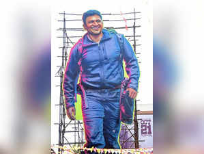 Darshan and Puneeth Rajkumar’s old photo goes viral after slipper attack, actor gets support from Yash’s fans