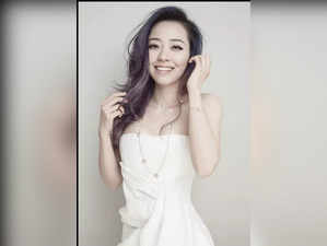 Chinese singer Jane Zhang deliberately infects herself with Covid-19, draws public ire