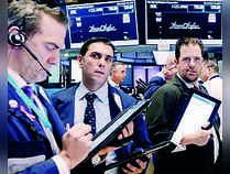 JPMorgan, Goldman Say Stocks Recovery Won’t Be Easy in 2023