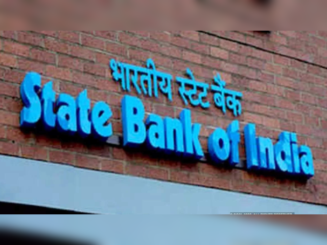 State Bank of India | CMP: Rs Rs 593