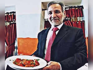 Ali Ahmed Aslam, who invented ‘chicken tikka masala’, has died at the age of 77