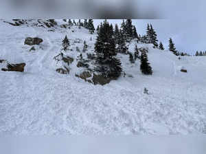 Avalanche on Berthoud Pass kills snowboarder