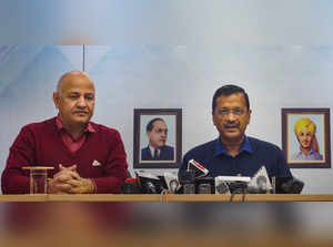 New Delhi: Delhi CM Arvind Kejriwal with his deputy Manish Sisodia addresses a p...