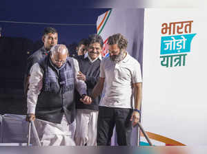 Congress leader Rahul Gandhi with party President Mallikarjun Kharge