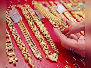 Fake Hallmarked Gold Flooding Market: Jewellers
