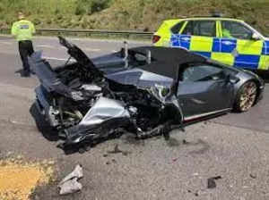 Police identify Bradford man who died in Lamborghini supercar crash. Details here