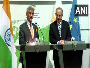 Jaishankar reiterates India's principled position on Cyprus issue in Nicosia