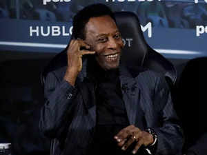 Indian sporting fraternity condoles demise of football legend Pele