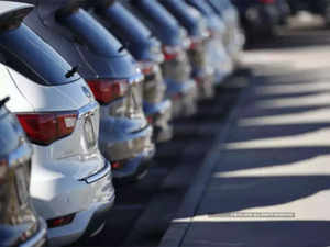 Domestic passenger vehicles sales rise 23 pc to record of 37.93 lakh units in 2022